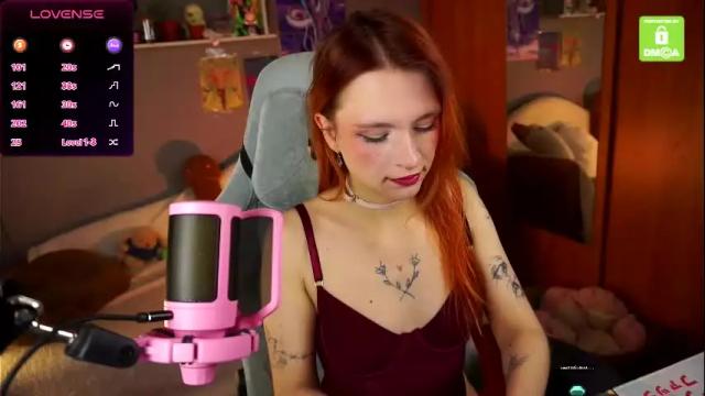 Image 2 of lindi_meow Stream on Chaturbate on 1 month ago