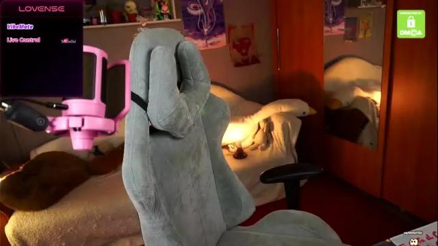 Image 3 of lindi_meow Stream on Chaturbate on 1 month ago