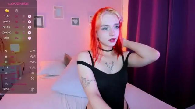 Image 3 of lindicarey Stream on Chaturbate on 19 months ago
