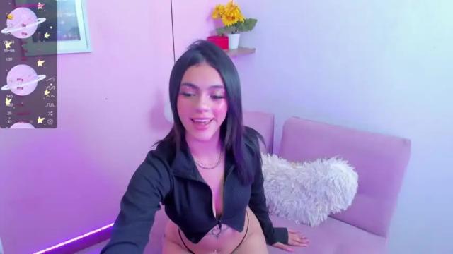 Image 6 of lindsayy_lohan Stream on Chaturbate on 19 months ago