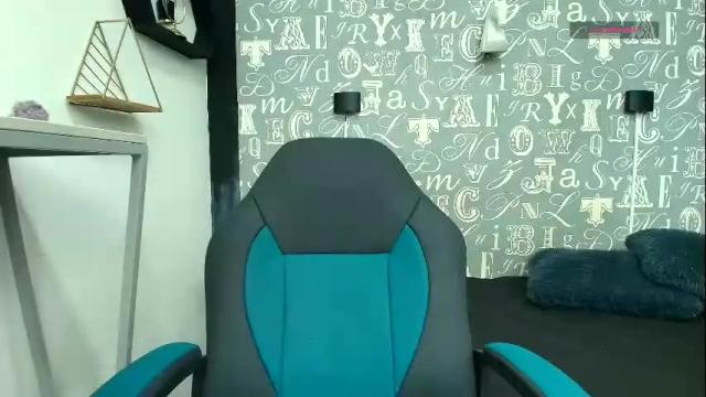 Image 11 of lindsey8 Stream on Chaturbate on 9 days ago