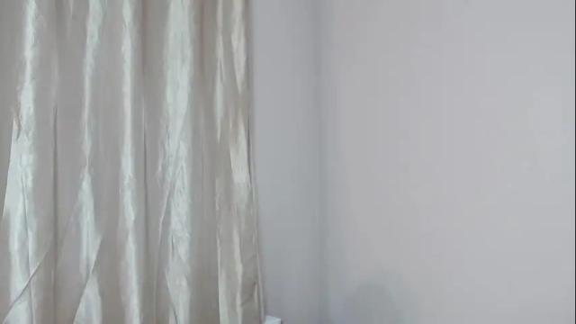 Image 8 of lindseyfirst Stream on Chaturbate on 16 days ago