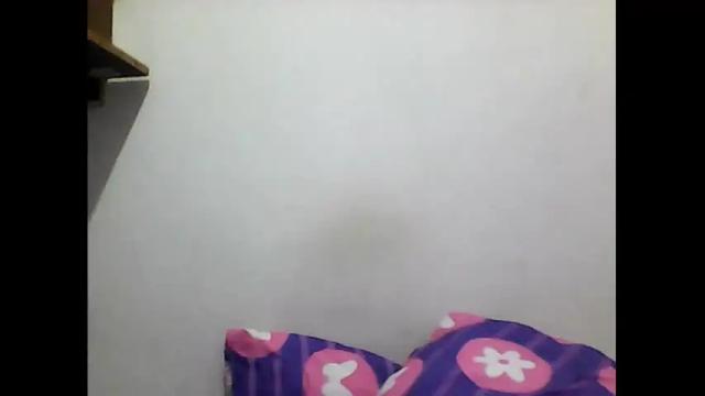 Image 12 of lindssay_x Stream on Chaturbate on 13 months ago