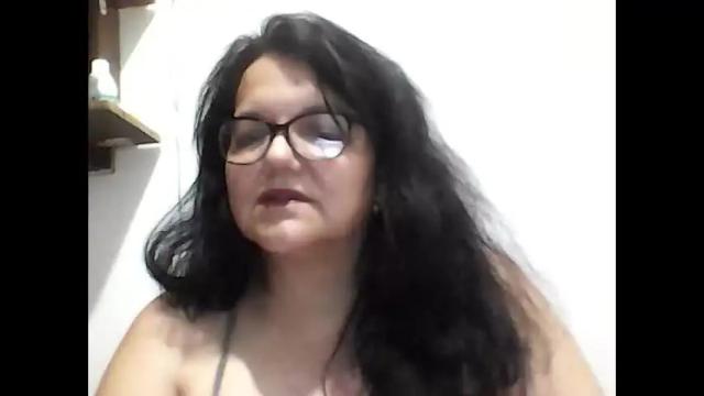 Image 10 of lindssay_x Stream on Chaturbate on 1 month ago