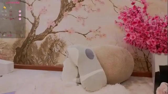 Image 3 of linetthaze Stream on Chaturbate on 2 months ago