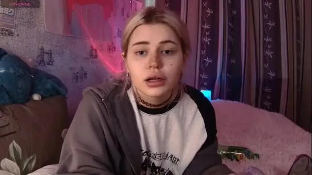 Image 4 of linetthaze Stream on Chaturbate on 1 month ago