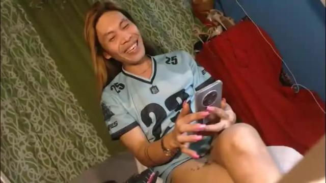 Image 11 of lingkure_69ts Stream on Chaturbate on 1 day ago