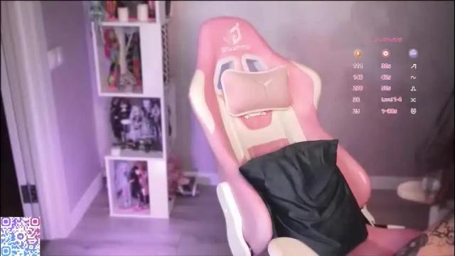 Thumbnail 3, liniq's Stream at Chaturbate, 1 month ago