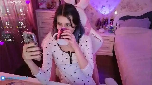 Image 11 of linksiss Stream on Chaturbate on 1 month ago