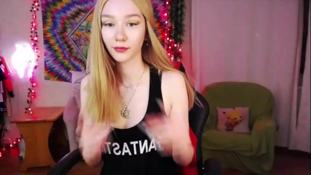 Image 10 of linlin_cuteeee Stream on Chaturbate on 19 months ago