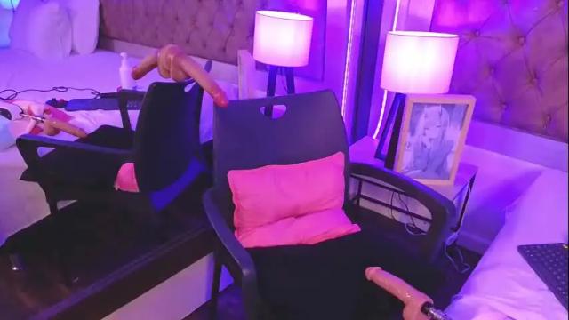 Thumbnail 3, linoshka_1's Stream at Chaturbate, 1 month ago