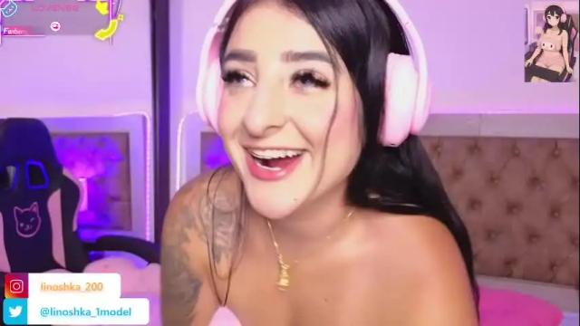 Image 4 of linoshka_1 Stream on Chaturbate on 24 days ago