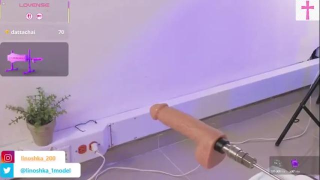Image 2 of linoshka_1 Stream on Chaturbate on 15 days ago