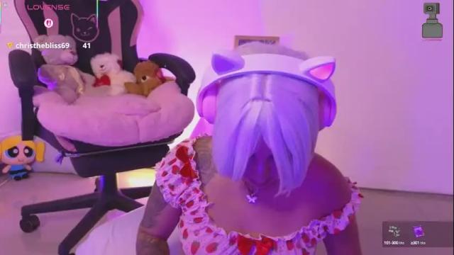 Image 8 of linoshka_1 Stream on Chaturbate on 1 month ago