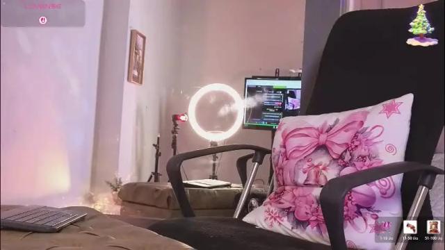 Image 4 of linoshka_1 Stream on Chaturbate on 19 days ago