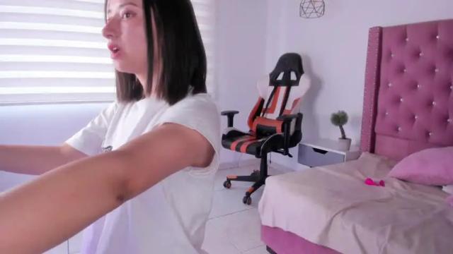 Thumbnail 1, linyin_'s Stream at Chaturbate, 13 months ago