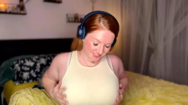 Image 3 of linzeedollz337 Stream on Chaturbate on 13 months ago