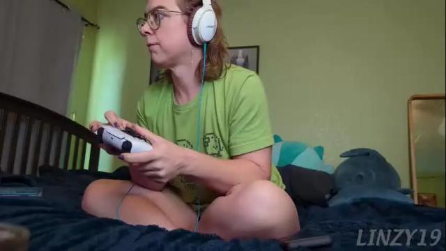 Image 4 of linzy19 Stream on Chaturbate on 5 days ago
