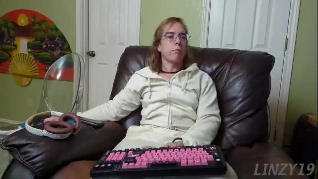 Thumbnail 1, linzy19's Stream at Chaturbate, 2 months ago