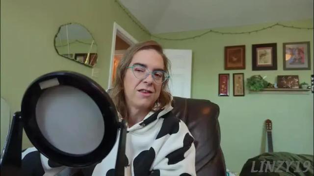 Image 12 of linzy19 Stream on Chaturbate on 1 month ago