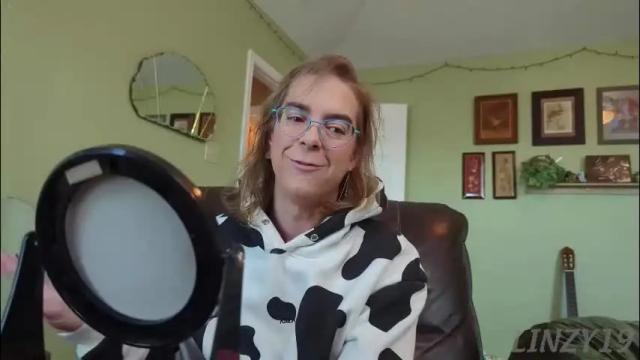 Image 7 of linzy19 Stream on Chaturbate on 1 month ago