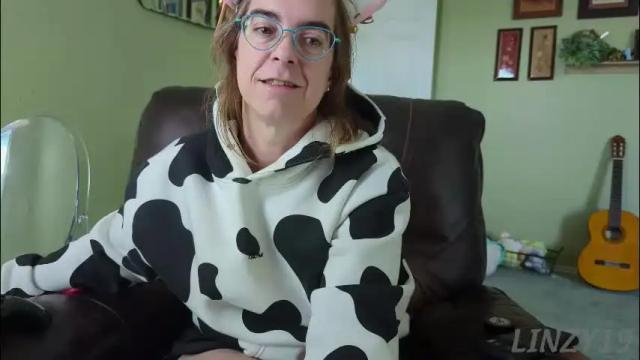 Image 12 of linzy19 Stream on Chaturbate on 1 month ago