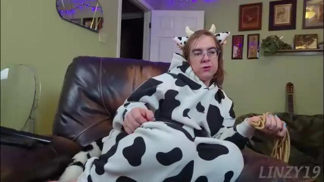 Image 6 of linzy19 Stream on Chaturbate on 1 month ago