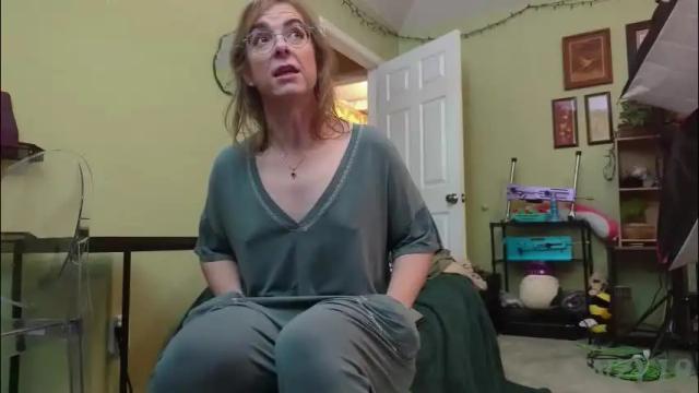 Image 2 of linzy19 Stream on Chaturbate on 1 month ago