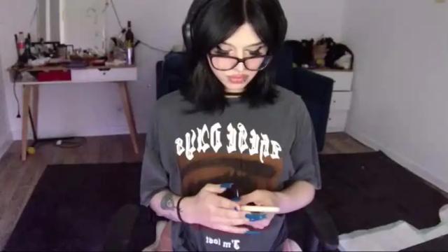 Image 8 of lipseclipse Stream on Chaturbate on 21 months ago