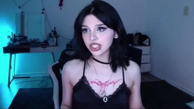 Image 2 of lipseclipse Stream on Chaturbate on 21 months ago