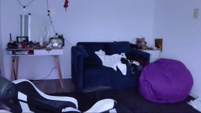 Image 7 of lipseclipse Stream on Chaturbate on 21 months ago