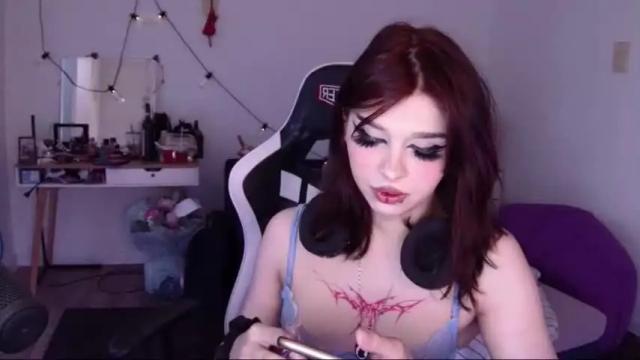 Image 2 of lipseclipse Stream on Chaturbate on 20 months ago