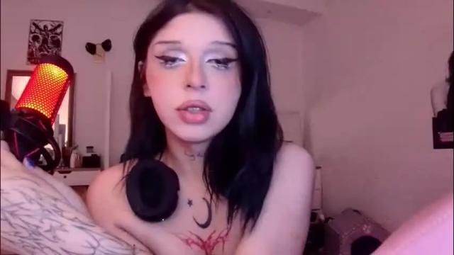 Image 10 of lipseclipse Stream on Chaturbate on 25 days ago