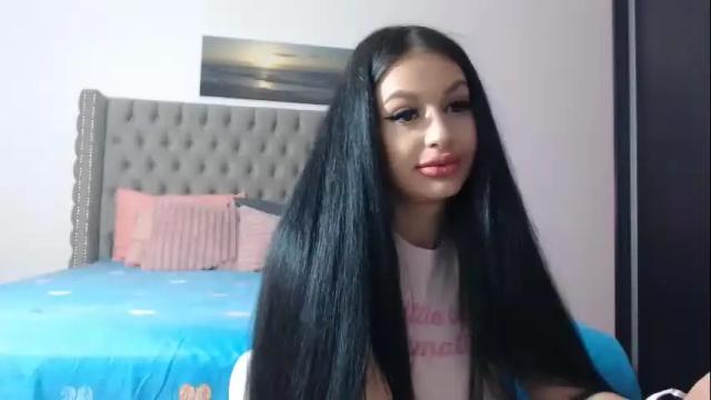 Image 12 of lisa104739 Stream on Chaturbate on 1 month ago