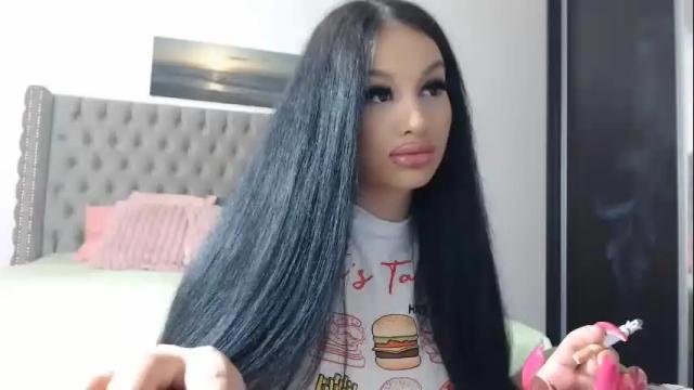 Image 2 of lisa104739 Stream on Chaturbate on 21 days ago
