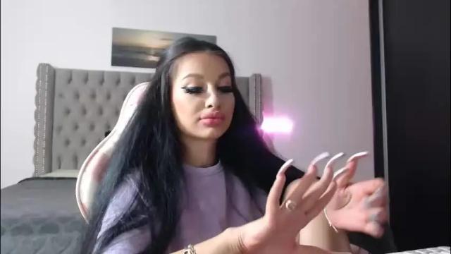 Image 10 of lisa104739 Stream on Chaturbate on 3 months ago