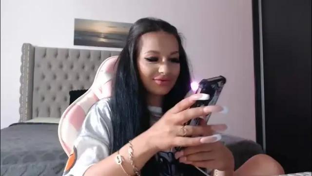 Image 4 of lisa104739 Stream on Chaturbate on 3 months ago