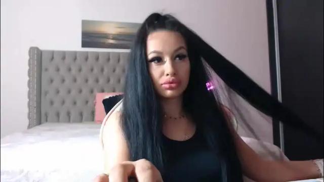 Image 10 of lisa104739 Stream on Chaturbate on 1 month ago