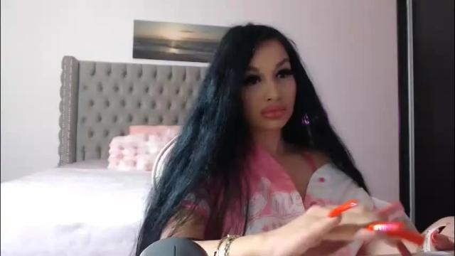 Image 2 of lisa104739 Stream on Chaturbate on 1 month ago