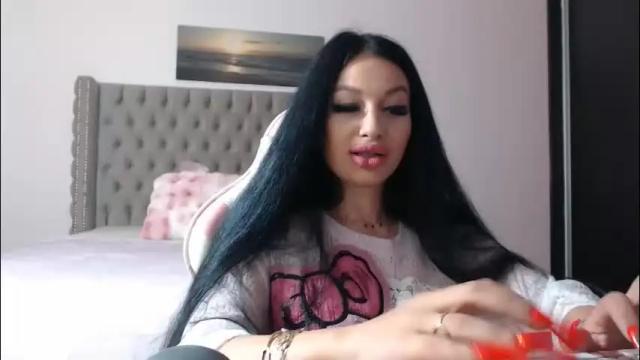 Image 11 of lisa104739 Stream on Chaturbate on 2 months ago