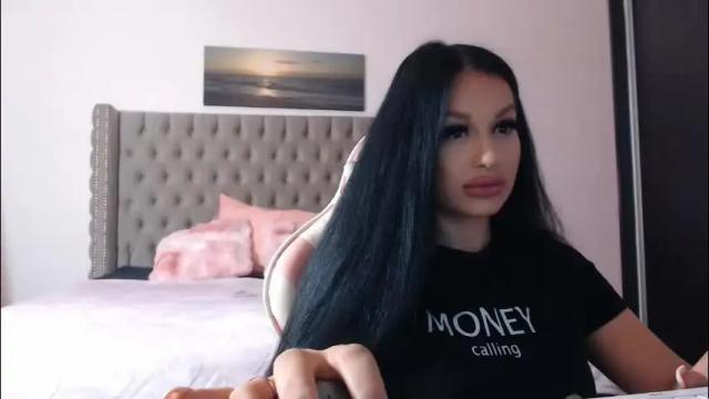 Image 10 of lisa104739 Stream on Chaturbate on 1 month ago