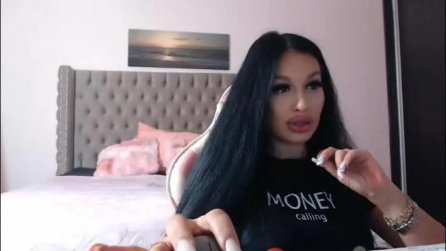 Image 12 of lisa104739 Stream on Chaturbate on 1 month ago