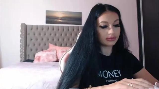 Image 3 of lisa104739 Stream on Chaturbate on 1 month ago