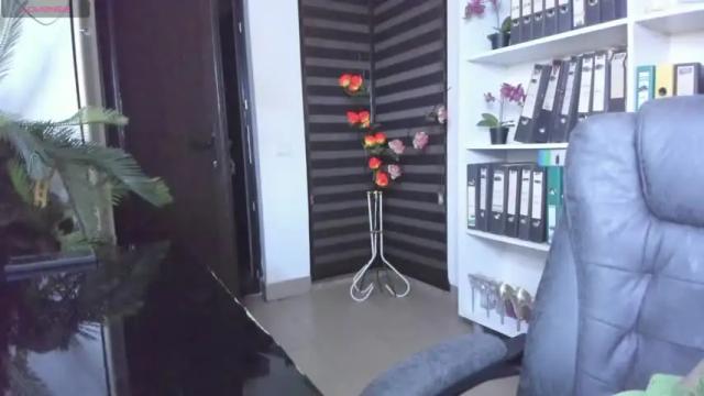 Image 6 of lisa2018 Stream on Chaturbate on 1 month ago