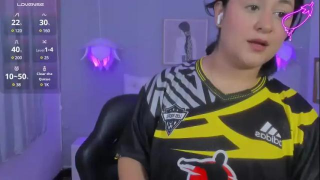 Image 3 of lisa7_7 Stream on Chaturbate on 1 month ago