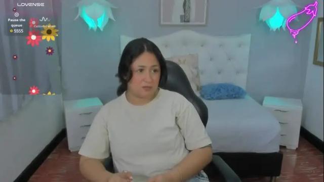 Image 4 of lisa7_7 Stream on Chaturbate on 5 days ago