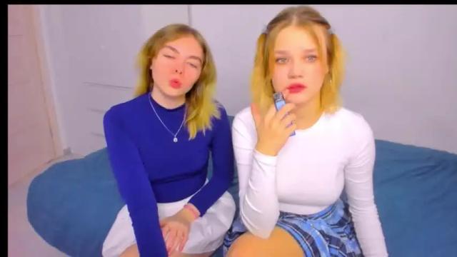 Image 6 of lisa__shy Stream on Chaturbate on 18 months ago