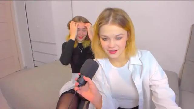 Image 3 of lisa__shy Stream on Chaturbate on 18 months ago