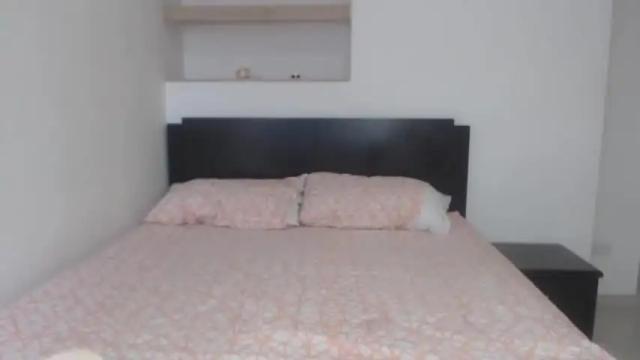 Image 2 of lisa_g07 Stream on Chaturbate on 16 months ago