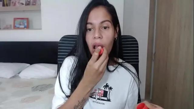 Image 2 of lisa_g07 Stream on Chaturbate on 1 day ago